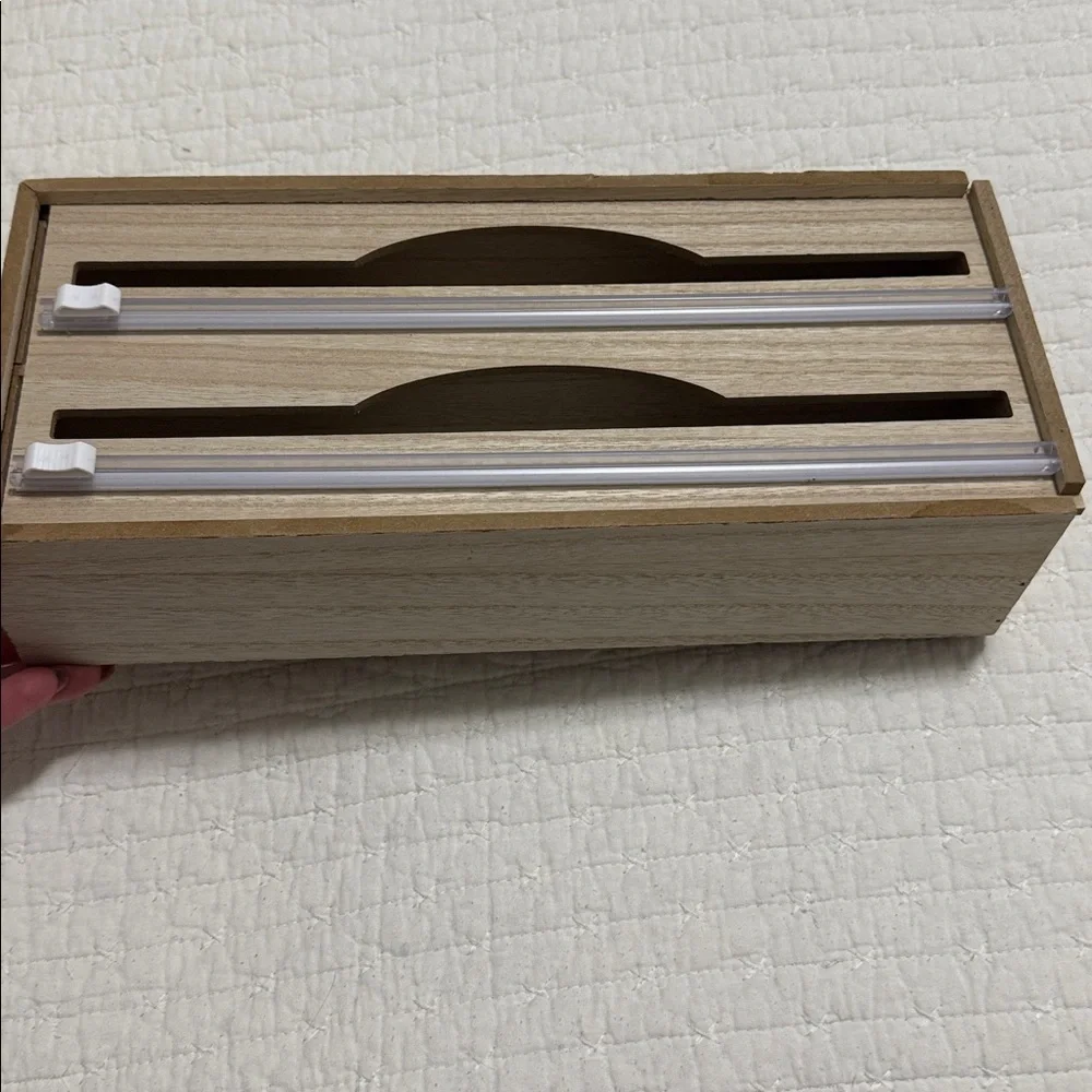 Foil holder